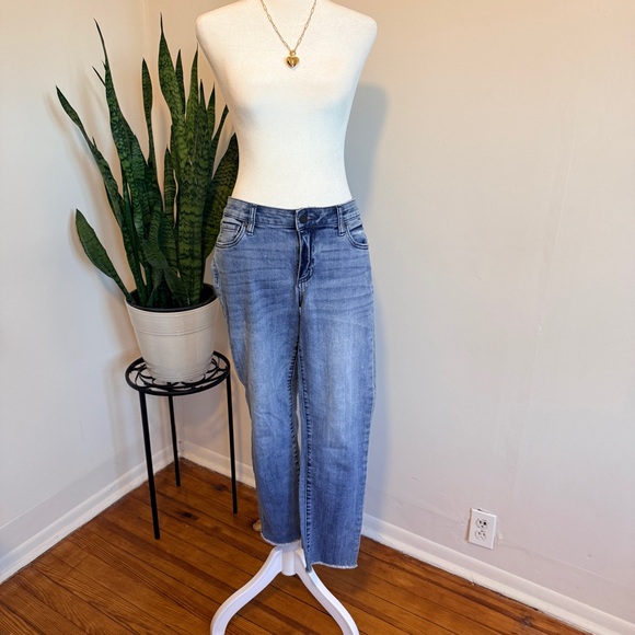 Kut from the Kloth Denim - Kut from the Kloth | Light Blue Cropped Straight Leg Jeans